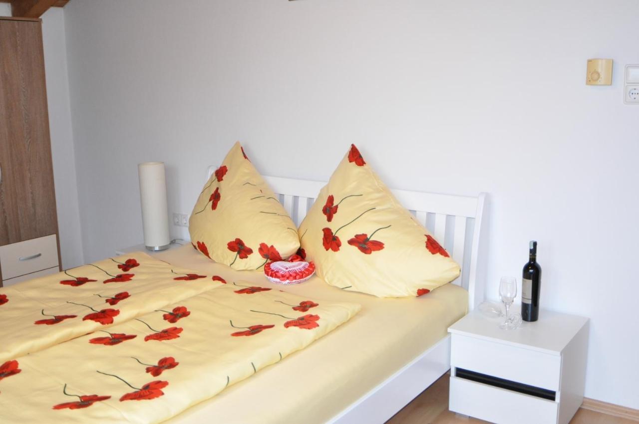 Apartmani M&D Laktasi Luaran gambar
